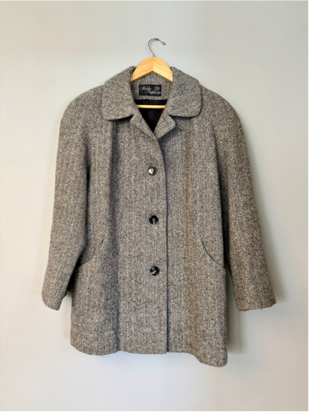 Noble Fashions Vintage Herringbone Pea Coat Grey Black Women’s